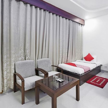 Oyo 23533 Mount View Hotel Kullu Exterior photo